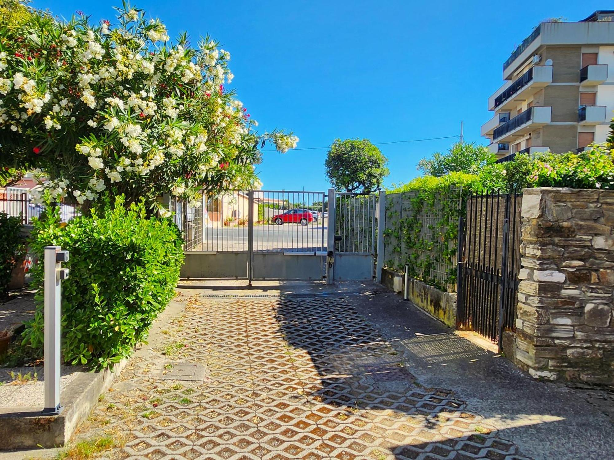 Appartamento Limen Marinella di Sarzana Zewnętrze zdjęcie